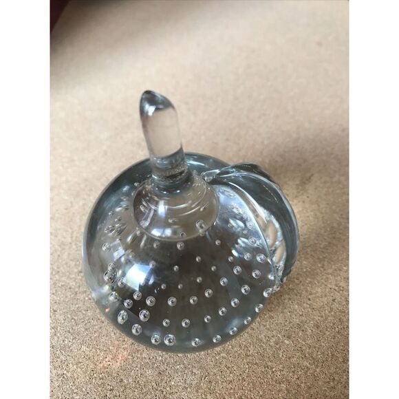 Clear Glass Paperweight Apple Leaf Stem Bubbles - Picture 1 of 5